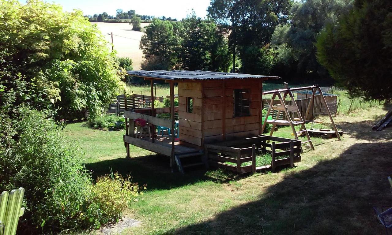 Вилла Les Bories En Champagne Montlevon Экстерьер фото